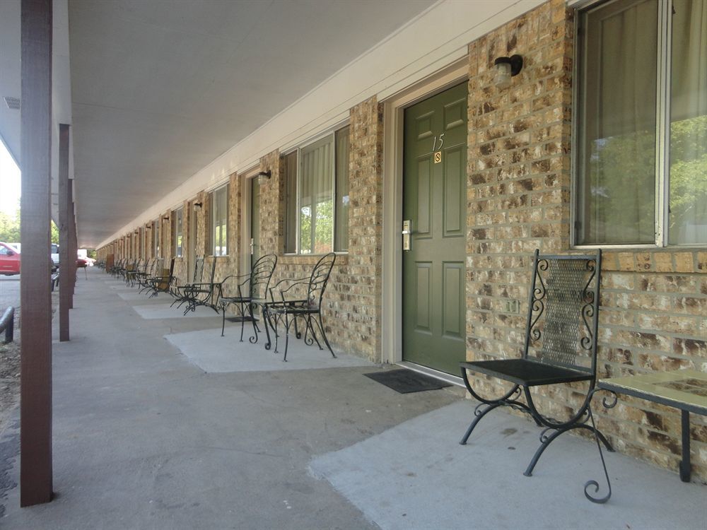 Garden Inn And Suites Silsbee المظهر الخارجي الصورة
